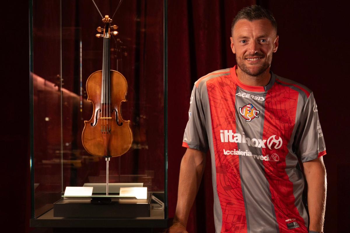 雷莫纳能保, 瓦尔迪, stron