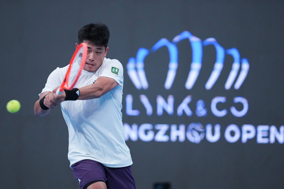 易昺在比赛, 易昺获胜后, CFBDg