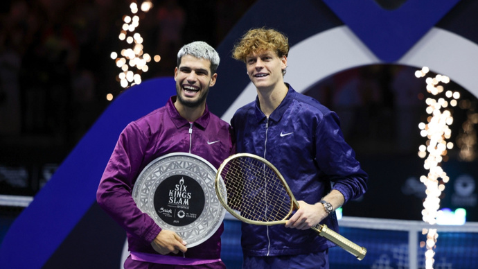 从商业视角, 横向对比来 从商业视角, 横向对比来